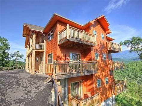 Majestic Overlook Bedroom Cabin In Gatlinburg With Fireplace And