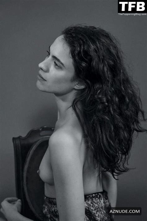 Margaret Qualley Sexy Poses Topless Showing Off Her Nude Tits In A