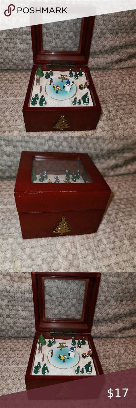 Mr Christmas Ice Skaters Music Box Wood Box Illuminated Works Great