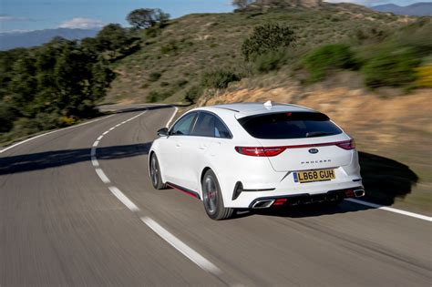 Kia Proceed 2019 Review Parkers