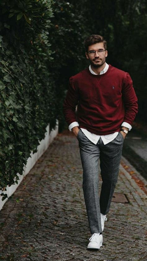 Stunning Men S Dark Red Color Outfits Combination And Ideas Red Shirts