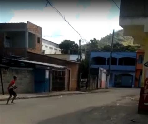 A Gazeta Vídeo mostra tiroteio no bairro Primeiro de Maio em Vila Velha