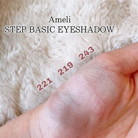 Ameliのパウダーアイシャドウ Step Basic Eyeshadow他、2商品を使った口コミ Snsで話題の可愛すぎるコスメ By