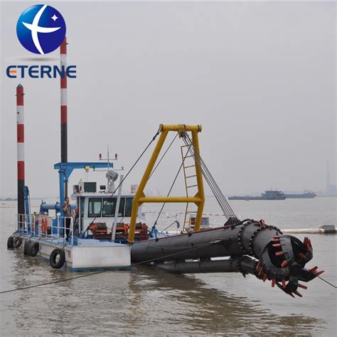 River Dredging Equipment Silt Cleaning Digging Boat Silt Cleaning