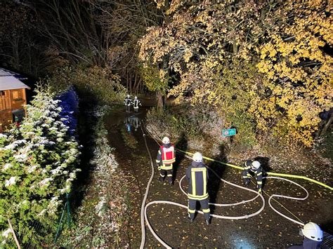 Feuerwehr Sichert Geb Ude Gegen Wassereinbruch Stadtfeuerwehr Sehnde