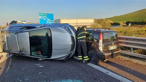 Certa Stampa VIDEO INCIDENTE SULLA TERAMO MARE AMBULANZE E