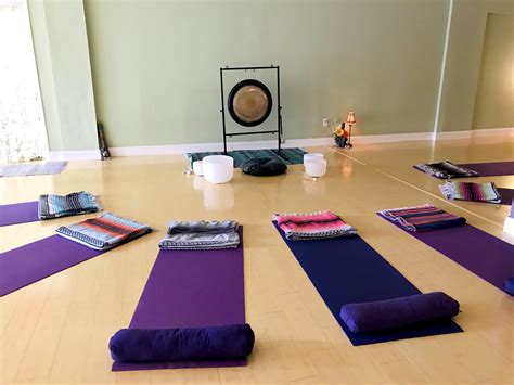 Sound Healing Reiki Training Thai Massage Kundalini Yoga By Aiyana