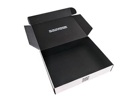 Corrugated Glossy Lamination Paper Gift Box Black Printed Packaging