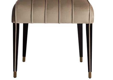 Set Of 4 Beige Glória Dining Chair With Brass Tips And Glossy Chocolate Legs For Sale At 1stdibs