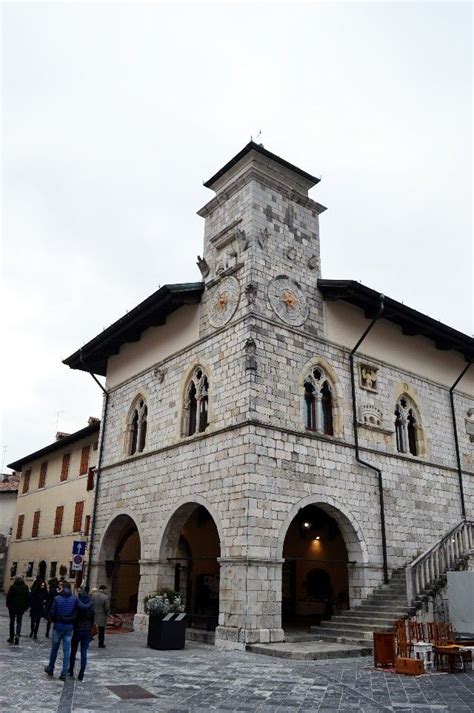 Montagna Di Viaggi Cosa Vedere A Venzone Uno Dei Borghi Più Belli D