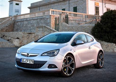 2011 Opel Astra GTC Specs Photos Autoevolution