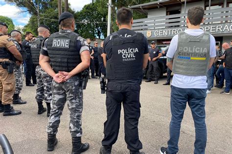 Policiais Prendem 17 Pessoas E Apreendem 3 9 Toneladas De Fios De Cobre