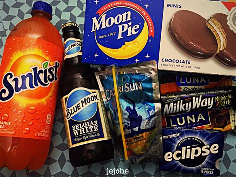 Eclipse Snacks Finding Moon Pies Wasnt Easy But I Was Feeling Extra