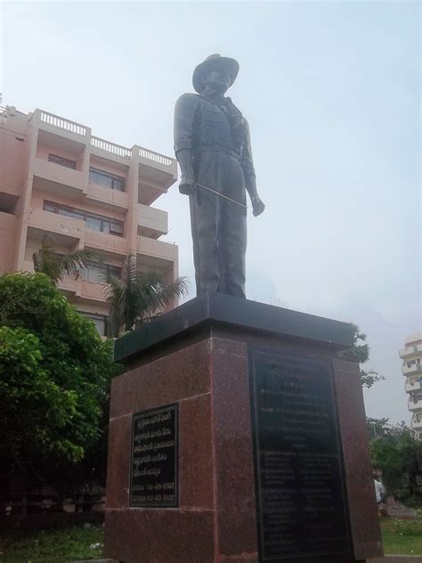 Bhagat Singh Statue - Visakhapatnam