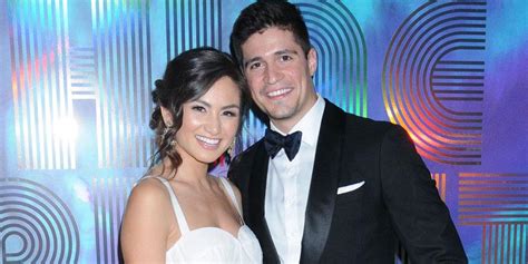 ‘bachelor Alum Caila Quinn Gets Engaged To Boyfriend Nick Burrello