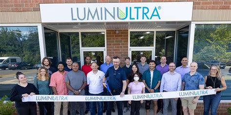 LuminUltra ouvre un nouveau siège social aux États Unis un centre d