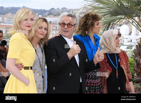 George Miller Kirsten Dunst Vanessa Paradis Et Valeria Golino Lors De