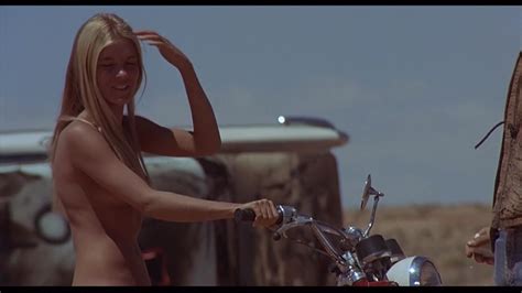 Naked Gilda Texter In Vanishing Point