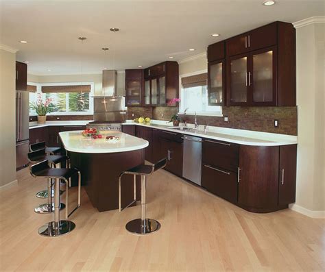 Get Modern Kitchen With Cherry Cabinets Pictures - WoodsInfo