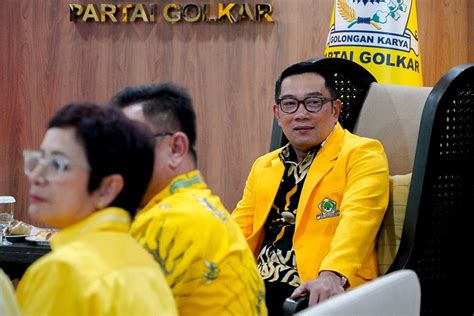 RK Gabung Golkar Padahal Bukan Pengusung Saat Menang Pilkada Politisi