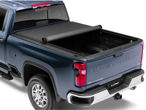 Lund Genesis Elite Soft Roll Up Tonneau Cover | RealTruck