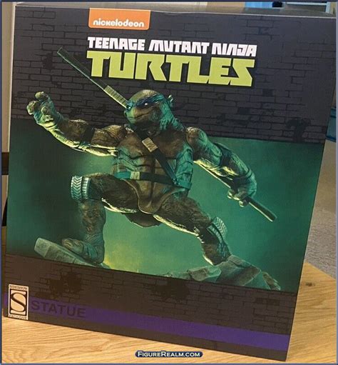 Donatello Exclusive Teenage Mutant Ninja Turtles Statues