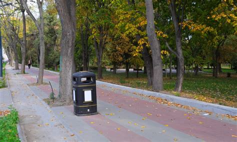 Ncep Lucr Rile De Asfaltare A Pistelor De Biciclete De Pe Bulevardul