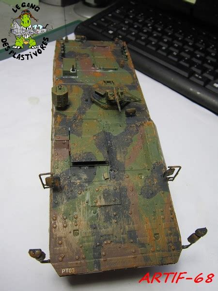 Hobbyboss German Boxer Mrav Réf 82480