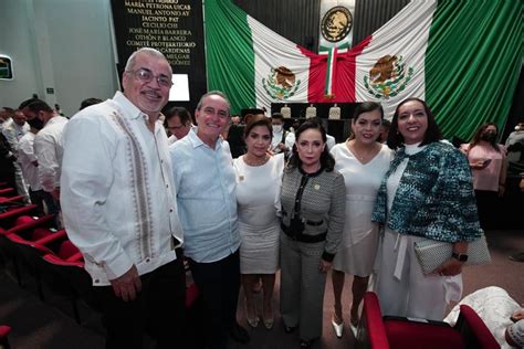 SEQ Educación on Twitter ana anaissabel asistió a la entrega del 6