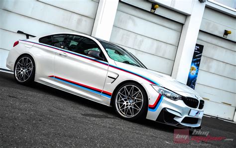 BMW présente la BMW M4 Coupé Magny Cours Edition News