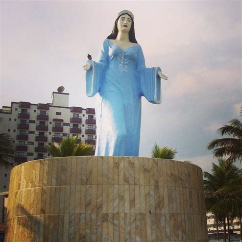 Fotos em Estátua de Iemanjá Cidade Ocian Praia Grande SP