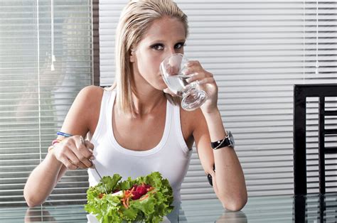 Beber Agua Durante La Comida Engorda O No Engorda Todo Engorda