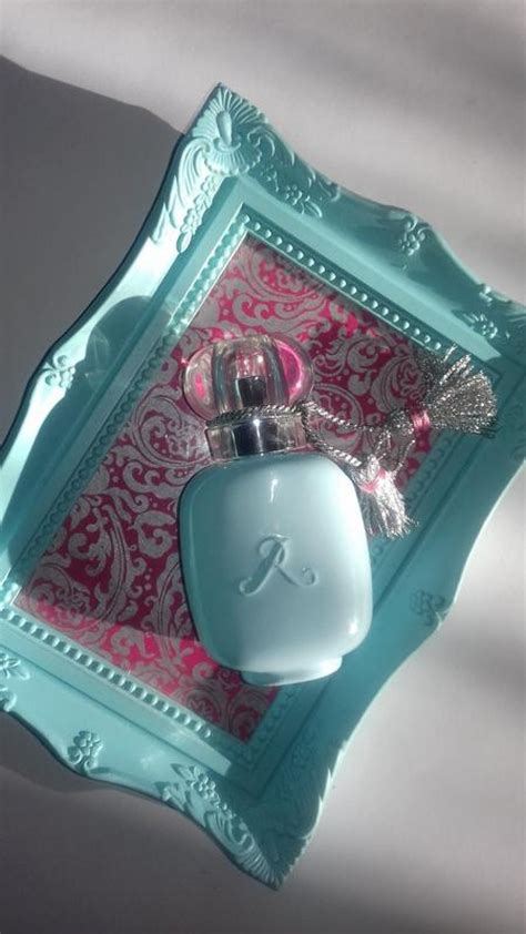 Rose Des Neiges Les Parfums De Rosine Parfum Een Geur Voor Dames