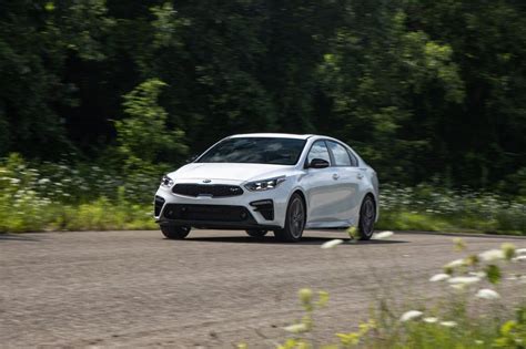 View In-Depth Photos of the 2020 Kia Forte GT