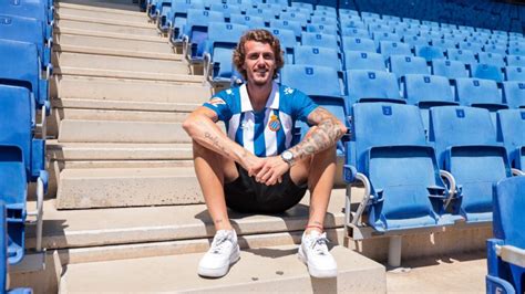 Carlos Romero La Nueva Alternativa Para El Lateral Izquierdo Del Espanyol