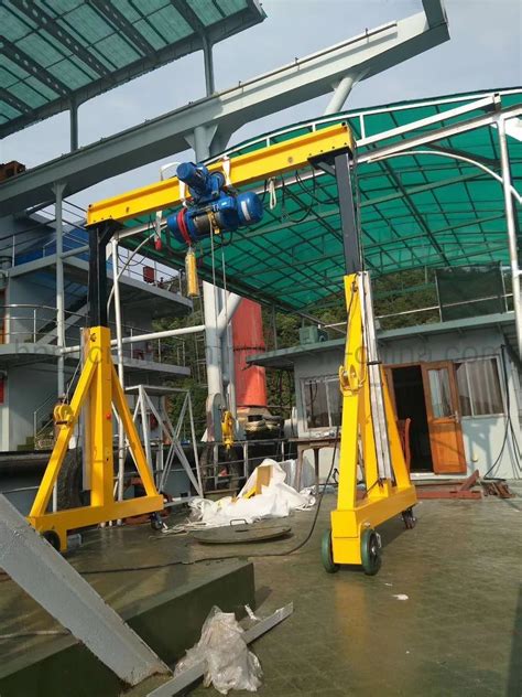 Portable Manual Travelling Small Mobile Gantry Crane For Sale China