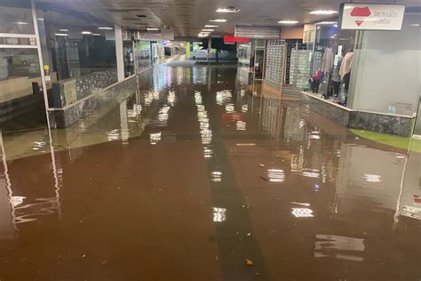 Obilne Padavine Izazvale Poplave U Ljubljani Video