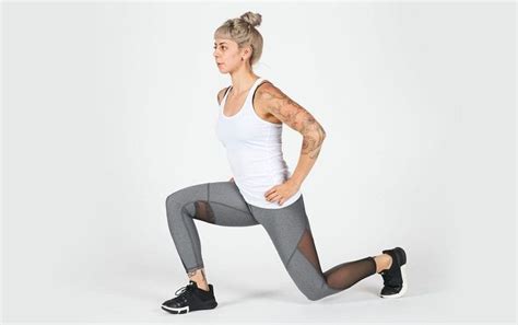 The Difference Between Forward and Reverse Lunges | MyFitnessPal