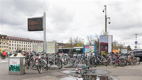 W Rzburg Warum Das Fahrradparken Am Hauptbahnhof Bald Geld Kostet