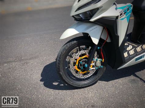 Rem Depan Double Disc Bikin Honda Vario 150 Ini Makin Sangar