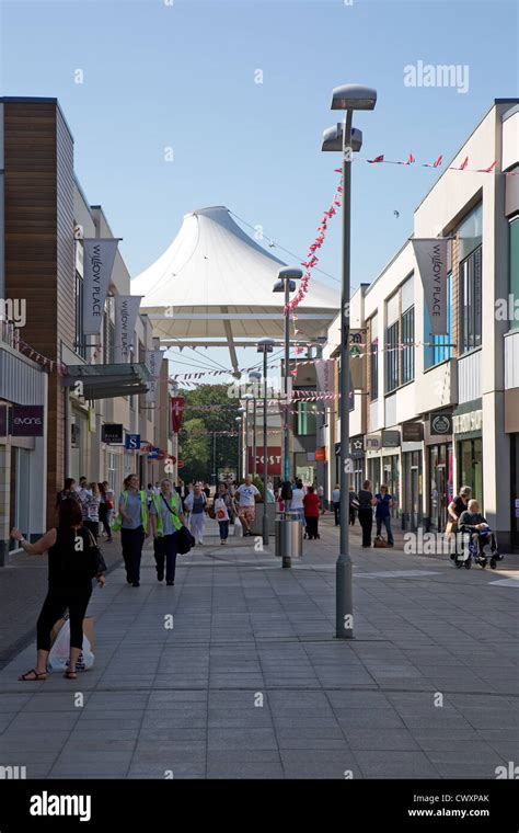 Corby Town Centre High Resolution Stock Photography And Images Alamy