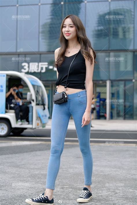 Womens Fashion에 있는 Tim님의 핀 거리 패션 여성 청바지 레깅스 패션