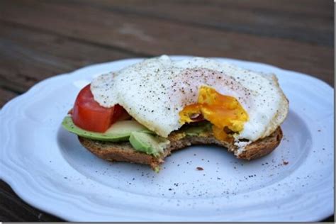 How To Make The Perfect Over Medium Egg A Healthy Slice Of Life