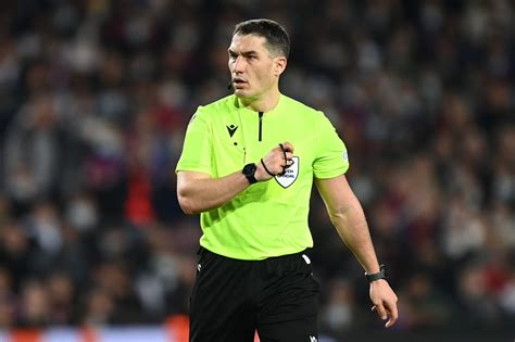 Arbitro Milan Borussia Dortmund Designato Il Fischietto Del Match