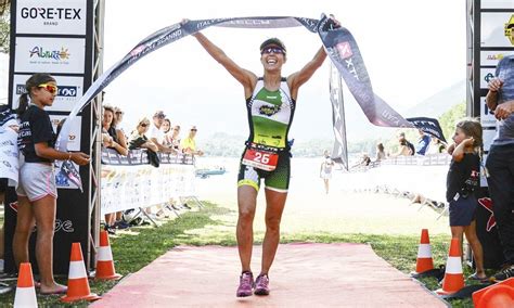 Doble Triunfo Espa Ol En Xterra Italia Con Roger Serrano Y Eva Garc A