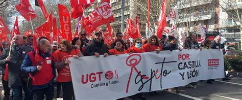 30 000 personas exigen respeto a Mañueco y Gallardo en Valladolid