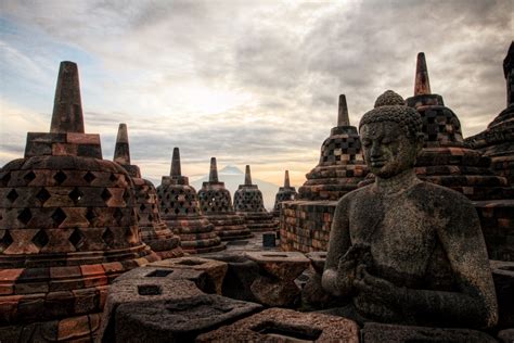 Borobudur Temple Eztravel