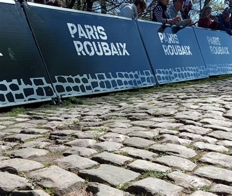 Guía para rodar en los adoquines de Paris Roubaix