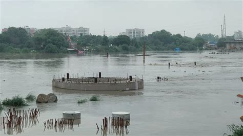 Delhi On Alert As Yamuna Crosses Danger Mark