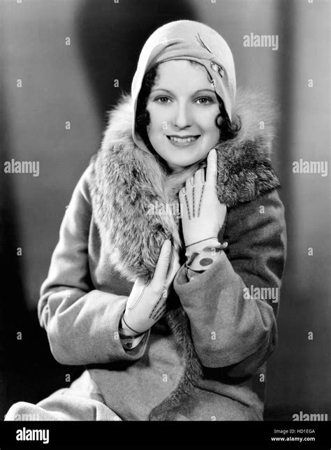 Dorothy Jordan Wearing Leather Driving Gloves 1930 Stock Photo Alamy